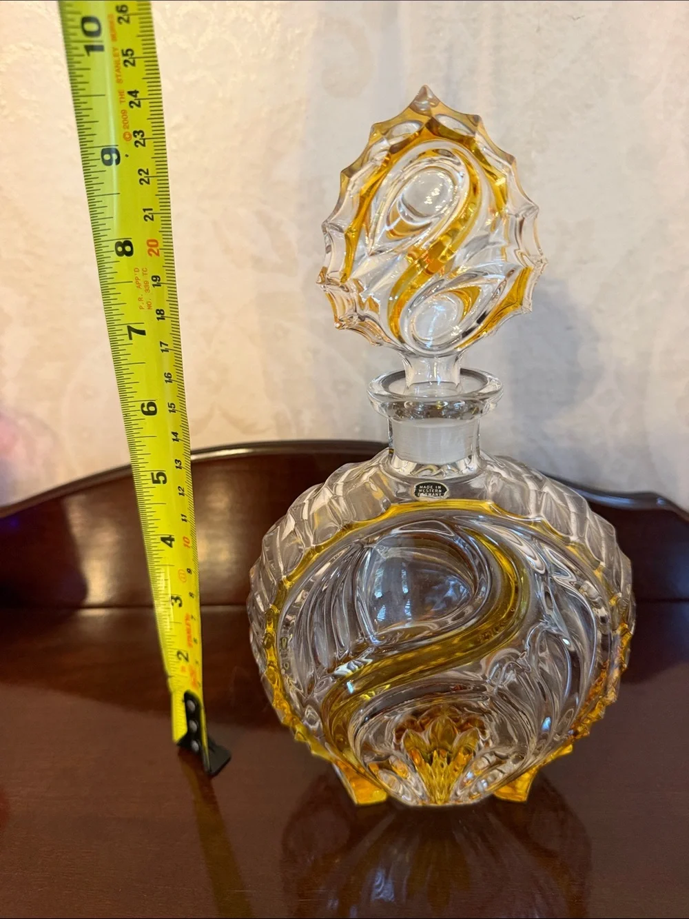 Decorative cut to clear  Glass Decanter bottle